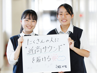 ひとみさん(左)･りさこさん(右)